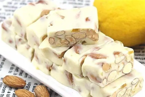 仟佰味零食費(fèi)多少？