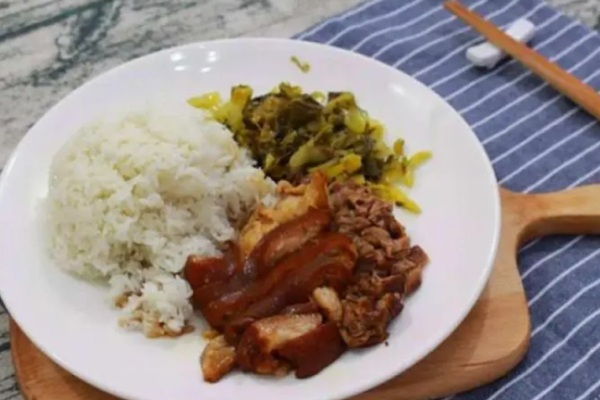 流弊的豬腳飯