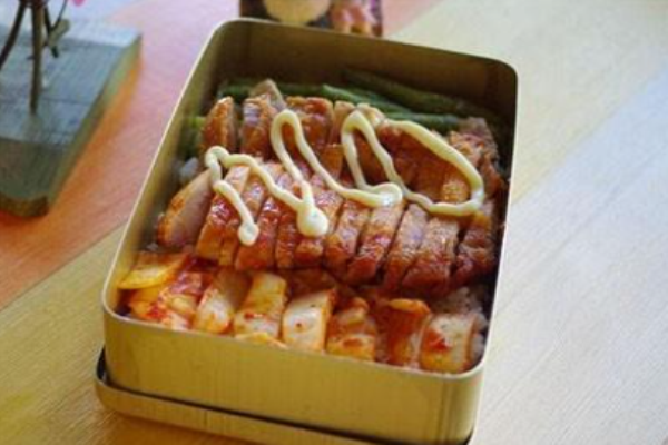 快美佳烤肉拌飯