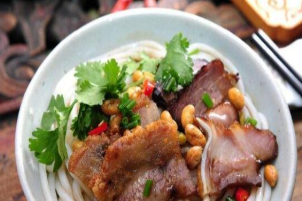 麻麻辣辣鹵粉