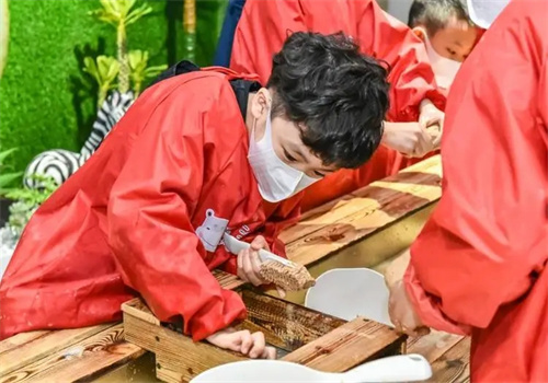 泥汰萌泥巴主題樂園