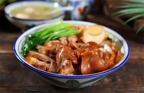 井和豬腳飯加盟