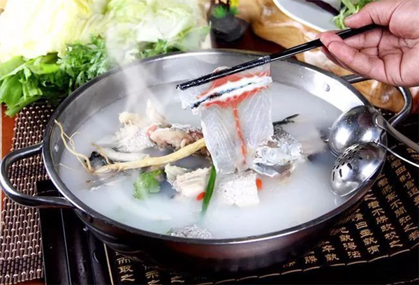佳魚居斑魚火鍋加盟