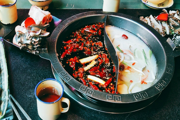 集結(jié)營(yíng)地火鍋加盟