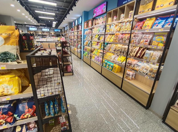 便利森智能餐吧便利店加盟