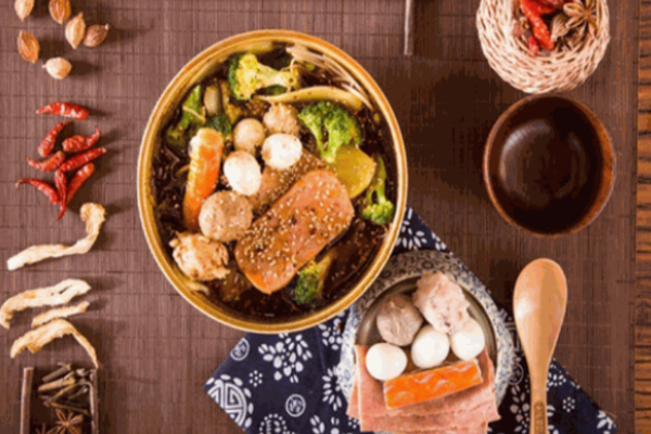英杰冒菜加盟