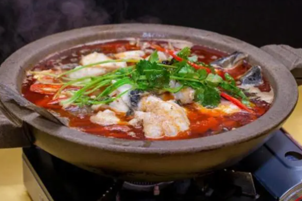 俏漁情蒸汽石鍋魚加盟