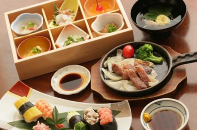 棲川山葵家日式料理加盟
