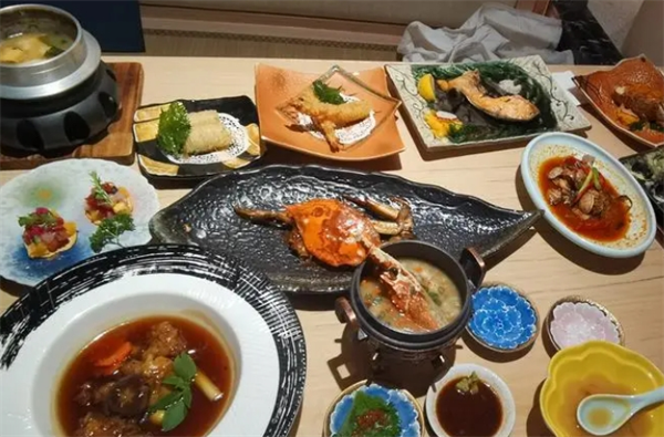 十秋精致料理加盟