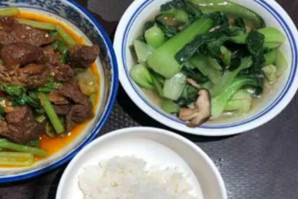 好勝客大食堂加盟