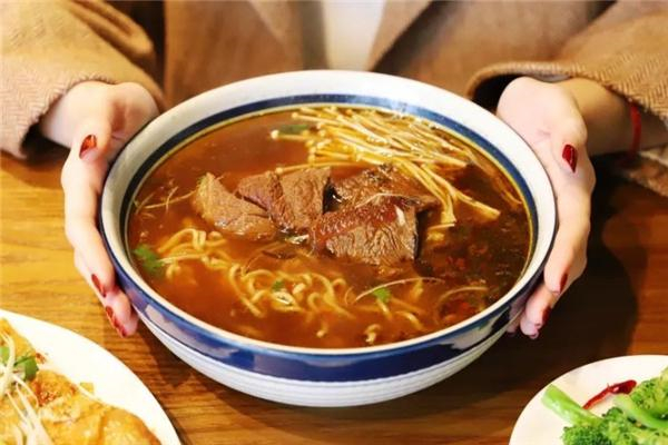 呼拉面館加盟