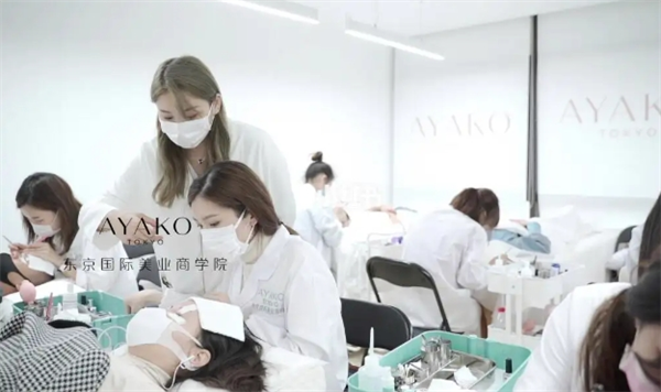 AYAKO日式美甲美睫培訓(xùn)學(xué)校加盟