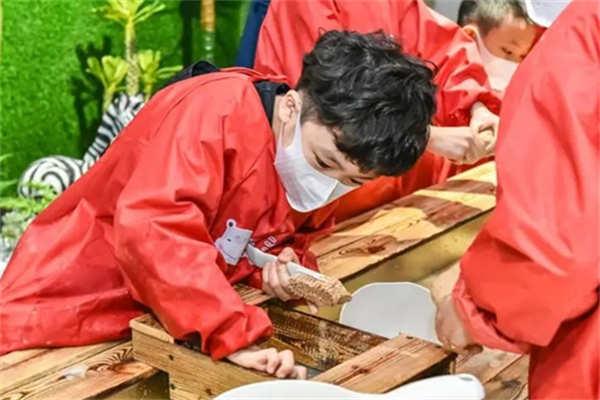 泥汰萌泥巴主題樂(lè)園加盟