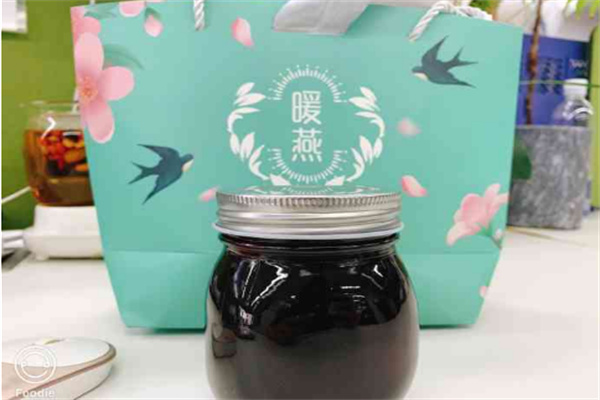 暖燕女生大姨媽伴侶加盟