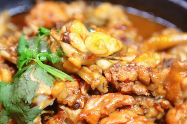 龍釜鳳秘制小龍蝦雞煲加盟