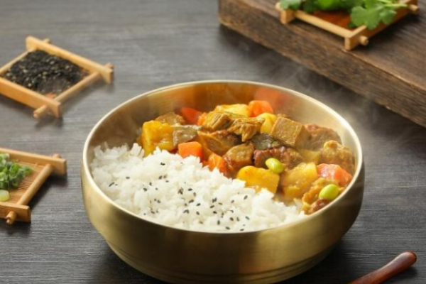 飯鐵鐵拌飯加盟