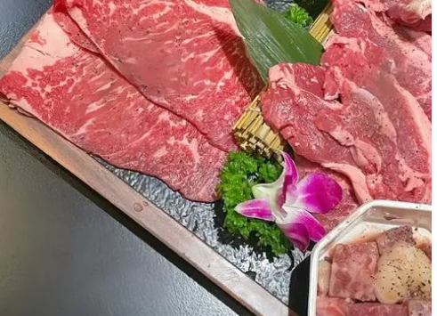 酒巷烤肉加盟費多少錢？