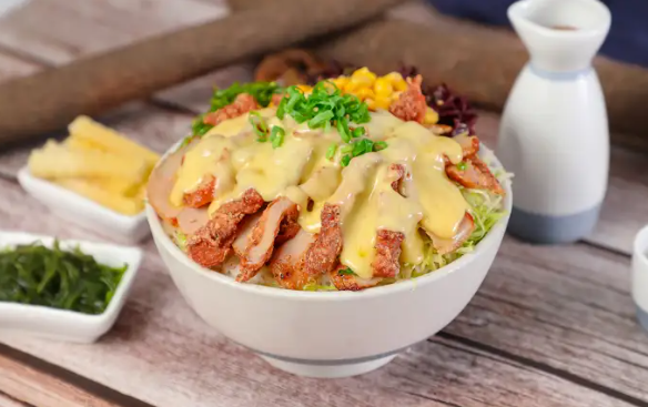 谷鶴日式烤肉飯加盟