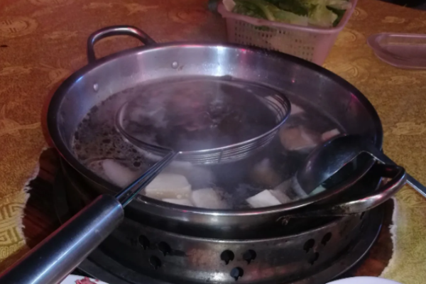 潮興美食坊火鍋加盟
