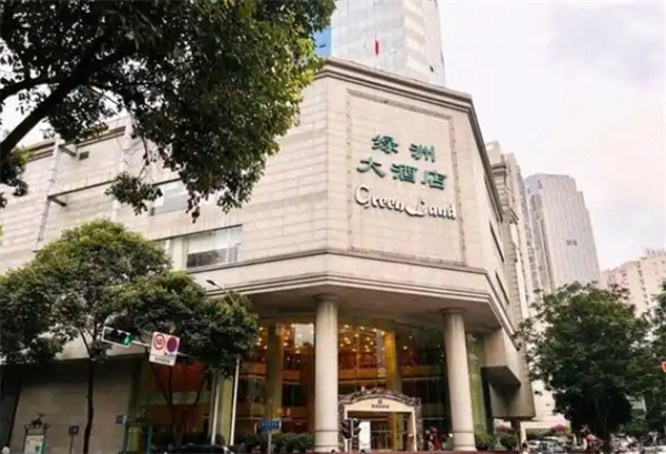 綠洲大酒店加盟條件是什么？你是否具備開一家中高端酒店的資格？