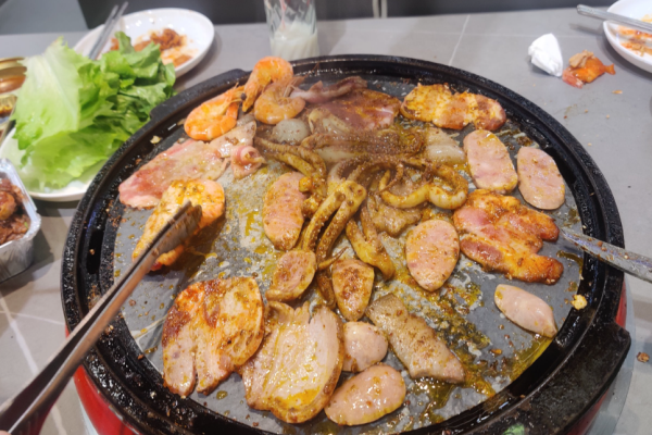 紐牛有約自助烤肉加盟