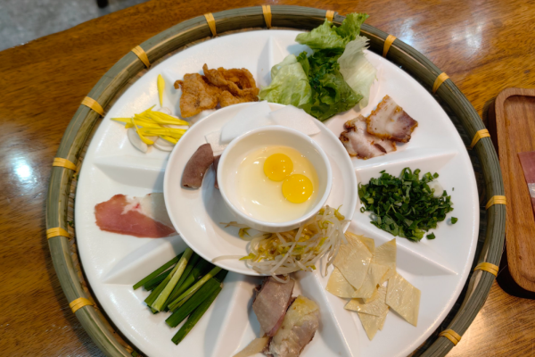 聚緣橋過橋米線加盟