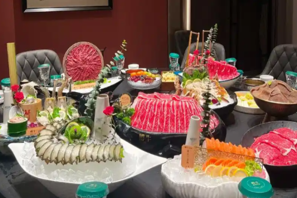 樽牛和牛海鮮火鍋加盟