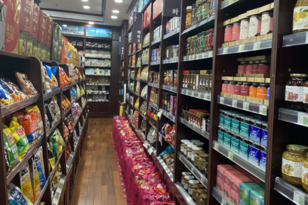 在上海開(kāi)一家進(jìn)口零食店成本?從市場(chǎng)潛力到實(shí)際預(yù)算