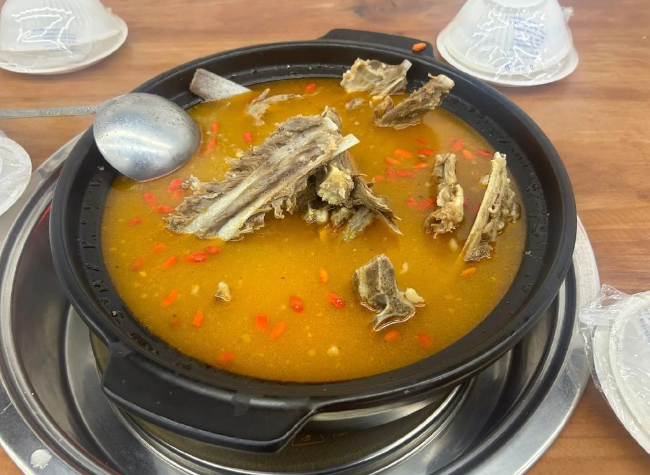 上海開開家羊蝎子火鍋店投資多少店了