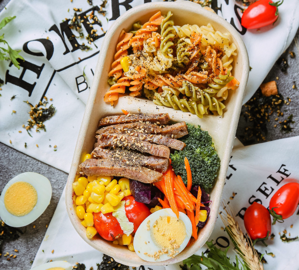 上海開輕食外賣店需要投資多少錢？深度拆解2025年創(chuàng)業(yè)成本