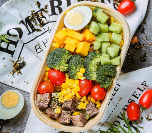 上海開輕食外賣店需要投資多少錢？深度拆解2025年創(chuàng)業(yè)成本