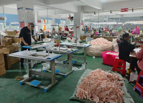 上海開上海外發(fā)加工網(wǎng)店要多少錢？從千元啟動到百萬級投入