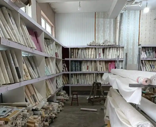 上海開(kāi)墻布店需要投資多少店面呢？從成本測(cè)算到盈利邏輯的解析