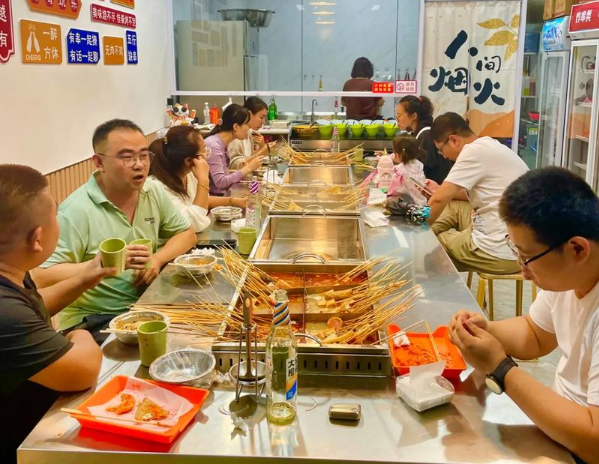 上海開個(gè)串串店要投資多少？全方位成本解析