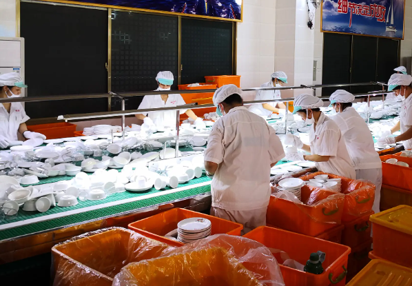 上海開上海消毒餐具店要多少錢？上海開消毒餐具店成本全解析