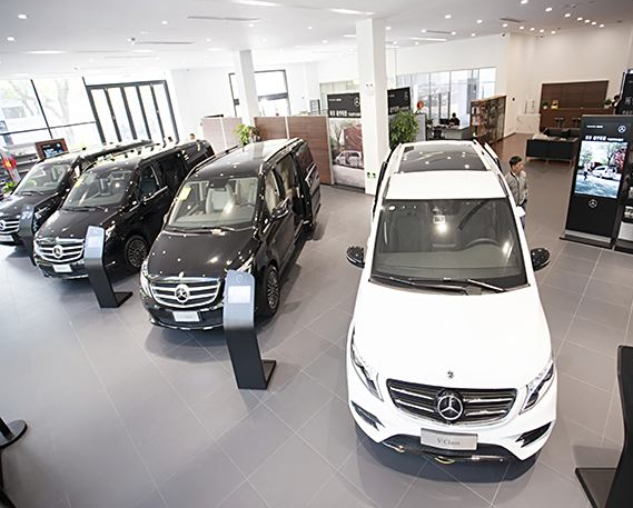 開商務(wù)車店要多少錢？開商務(wù)車店全解析