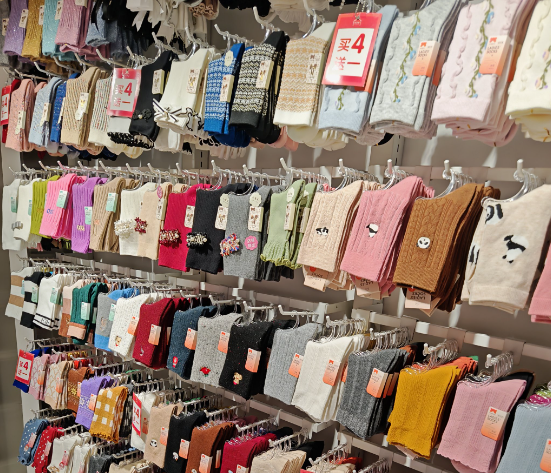 開一家襪子店需要投資多少錢？資金運(yùn)營全解析
