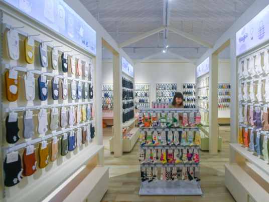 開襪子店大概需要多少投資？2025年最新成本分析