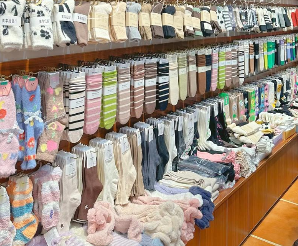 開一家襪子店需要投資多少錢？資金運(yùn)營全解析