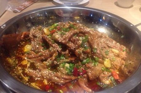張師傅特色火鍋